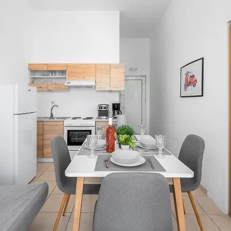 Sea Ixia Apartman *